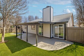 4500 Sarasota Dr in Austin, TX - Building Photo - Building Photo