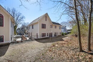 147 Grampian Way in Boston, MA - Building Photo