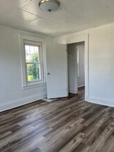 14 N Main St, Unit 3 in Bessemer, PA - Building Photo - Building Photo