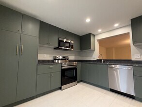 1195 Palmwood Ct in Arnold, MD - Building Photo - Building Photo