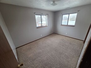 2728 4th Ave N in Fort Dodge, IA - Building Photo - Building Photo