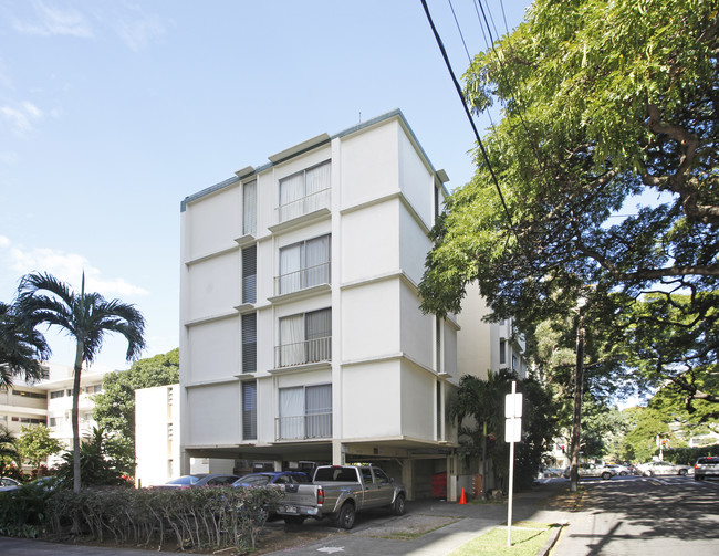 Royal Manoa in Honolulu, HI - Foto de edificio - Building Photo