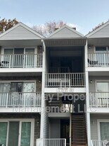 78 Willow Ct in Hamilton Township, NJ - Building Photo