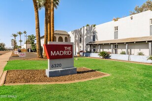 6320 N 16th St in Phoenix, AZ - Building Photo