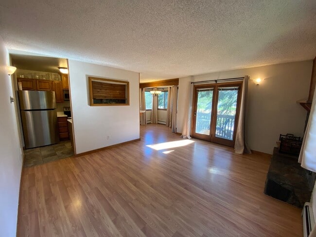 property at 3051 E 42nd Ave