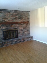 296 Chris Dr in Columbia, MO - Building Photo - Building Photo