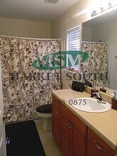128 Lake Pointe Dr in Savannah, GA - Building Photo - Building Photo