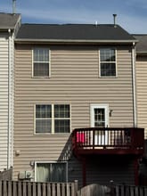 9545 Tudor Oaks Dr in Manassas, VA - Building Photo - Building Photo
