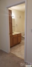 195 Liddle Ave in Edison, NJ - Foto de edificio - Building Photo