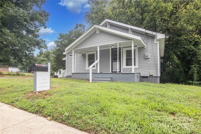 property at 1030 Martin Luther King Jr Dr