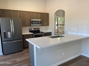 4790 W Oraibi Dr in Glendale, AZ - Foto de edificio - Building Photo