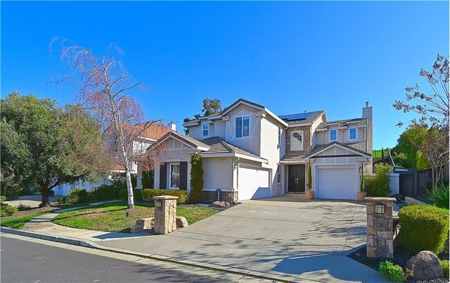 property at 829 Deer Spring Cir
