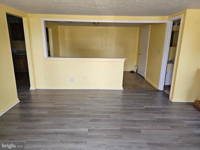 property at 1202 N Royal Ave