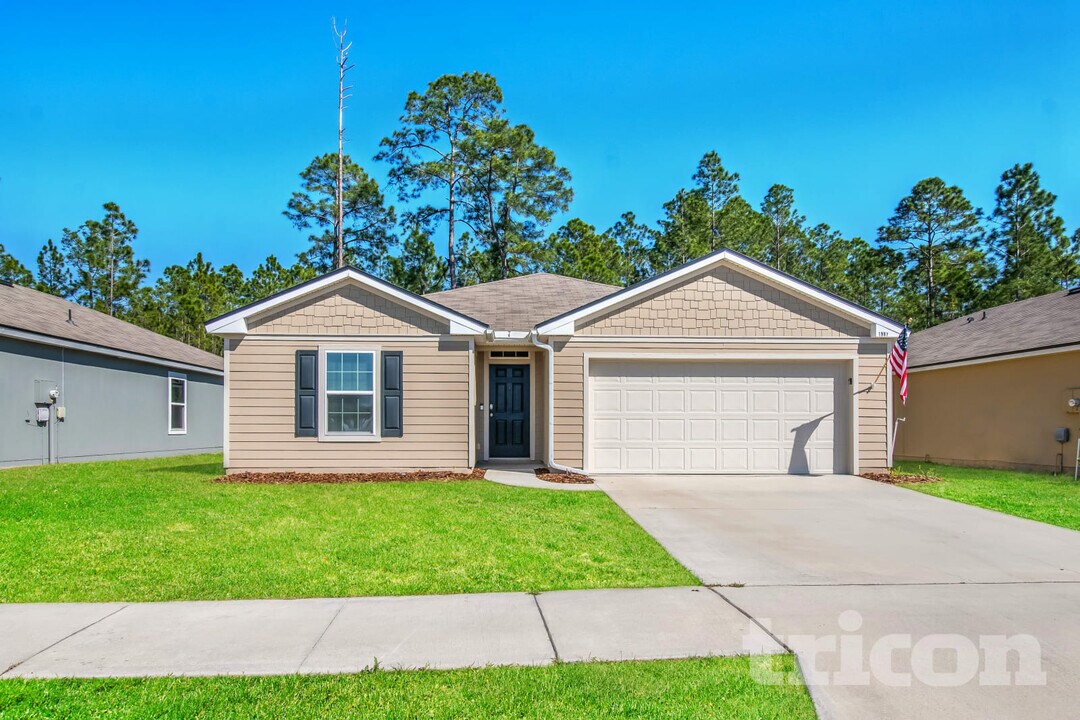 1987 April Oaks Dr in Jacksonville, FL - Foto de edificio