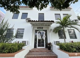 1560 SW 5th St, Unit 11 in Miami, FL - Building Photo