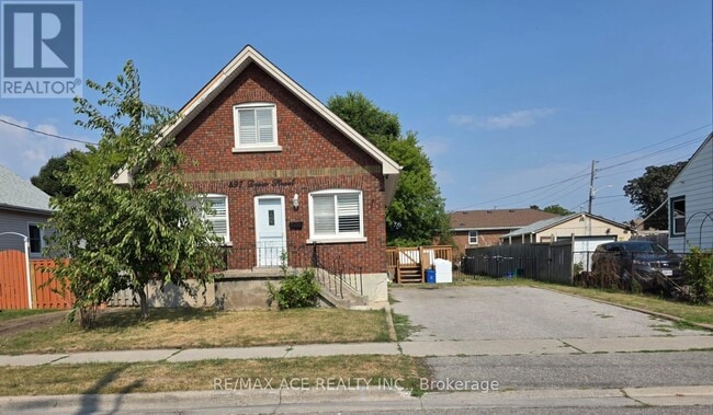 property at 497 Drew St
