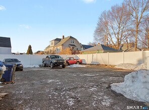 1872 North Ave in Bridgeport, CT - Building Photo - Building Photo