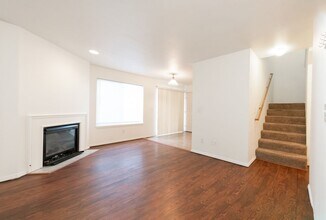 1020 NE D St in Pullman, WA - Building Photo - Building Photo