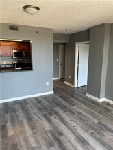 1280 W Peachtree St NW in Atlanta, GA - Building Photo - Building Photo