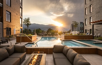 Dorian in Colorado Springs, CO - Foto de edificio - Building Photo