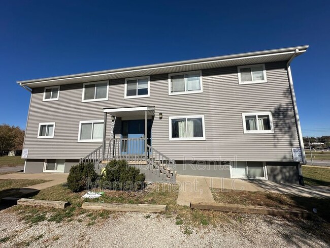 5500 E 139 Terrace in Grandview, MO - Foto de edificio - Building Photo