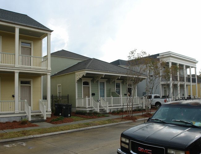 1822 Laurel St in New Orleans, LA - Building Photo - Building Photo