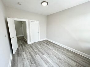 175 Gove St, Unit 2 in Boston, MA - Building Photo - Building Photo