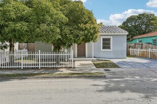 1432 N Andrews Ave in Fort Lauderdale, FL - Building Photo
