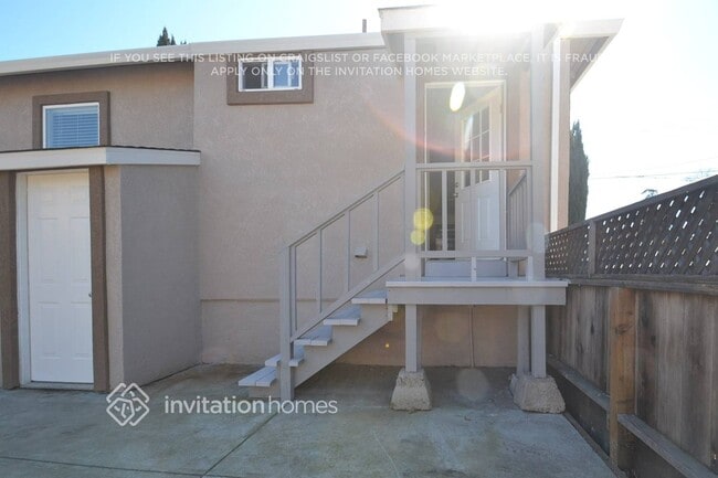 property at 622 W 13th St