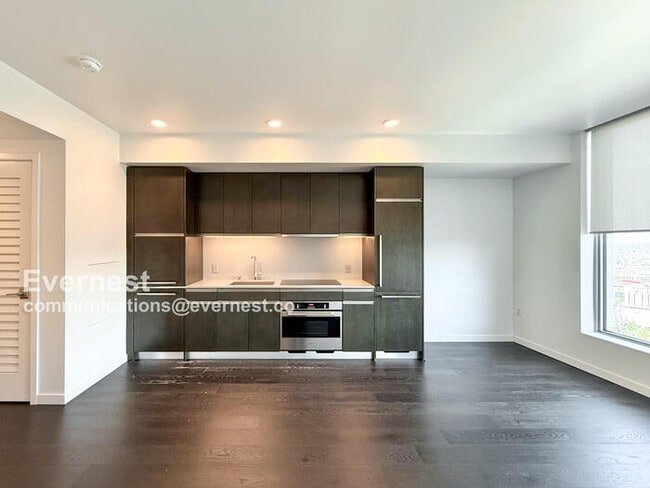 property at 1808 Minor Ave
