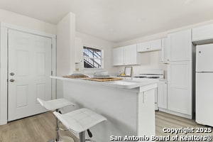 3409 Commercial Ave in San Antonio, TX - Foto de edificio - Building Photo