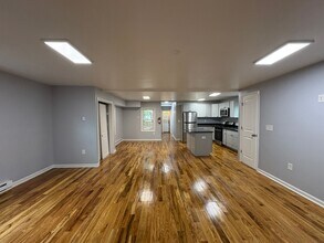 537 Prospect Ave in Asbury Park, NJ - Building Photo - Building Photo