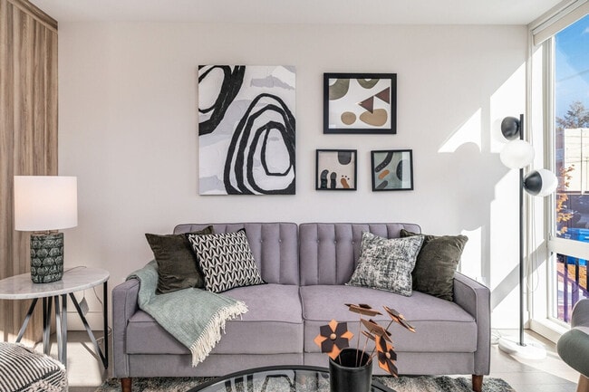 property at 512 N 42nd St