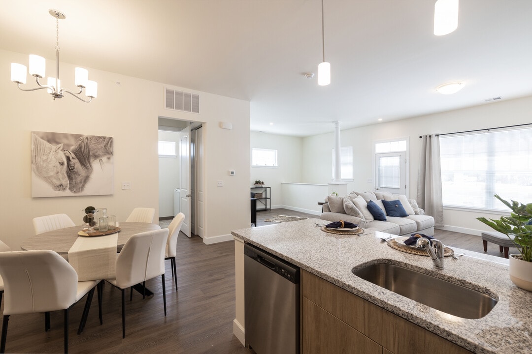 The Residences at Lexington Hills in Cohoes, NY - Foto de edificio