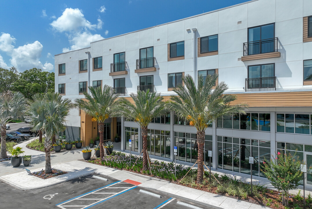 The Maxwell at Xentury City in Kissimmee, FL - Building Photo