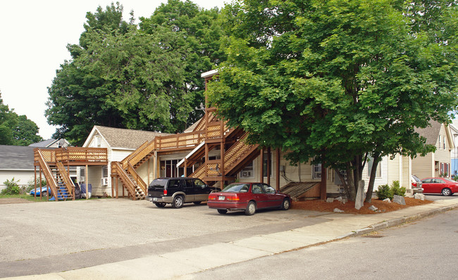 7 Mason St in Nashua, NH - Building Photo - Building Photo