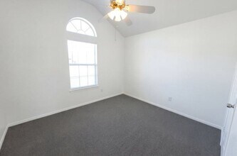 3610 Crosscut Loop in Killeen, TX - Building Photo - Building Photo