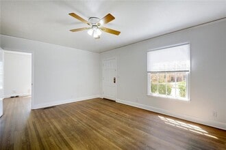1602 Mohle Dr in Austin, TX - Building Photo - Building Photo