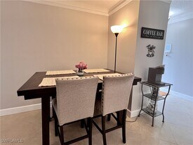 216 Palm Dr in Naples, FL - Building Photo