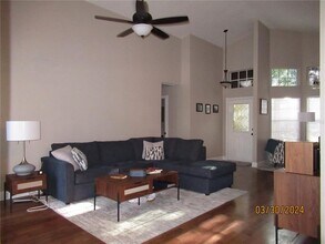 3002 Bent Creek Dr in Valrico, FL - Building Photo - Building Photo