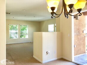 3152 Lighthouse Ridge Ln in San Diego, CA - Foto de edificio - Building Photo