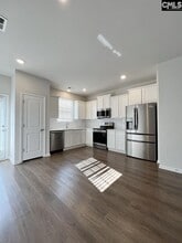 199 Kitti Wake Dr in West Columbia, SC - Building Photo - Building Photo