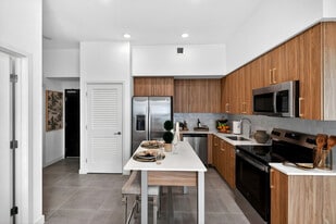 The Holly by Soleste in Hollywood, FL - Building Photo