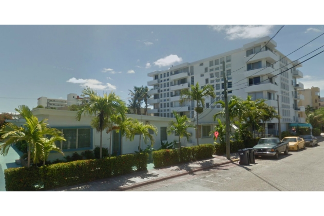 8017 Byron Ave in Miami Beach, FL - Building Photo