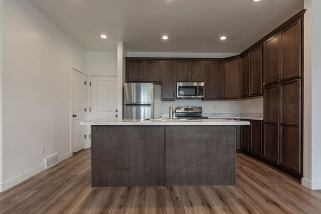 13178 Blythswood Ln in Herriman, UT - Building Photo - Building Photo