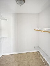 518 Providence Blvd in Deltona, FL - Building Photo - Building Photo