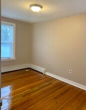 74 Pine St, Unit 1 in Milford, MA - Building Photo - Building Photo
