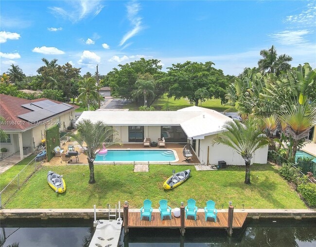 151 SE 9th Ct in Pompano Beach, FL - Building Photo - Building Photo