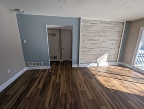 143 Chelsea Cir in Clementon, NJ - Building Photo - Building Photo