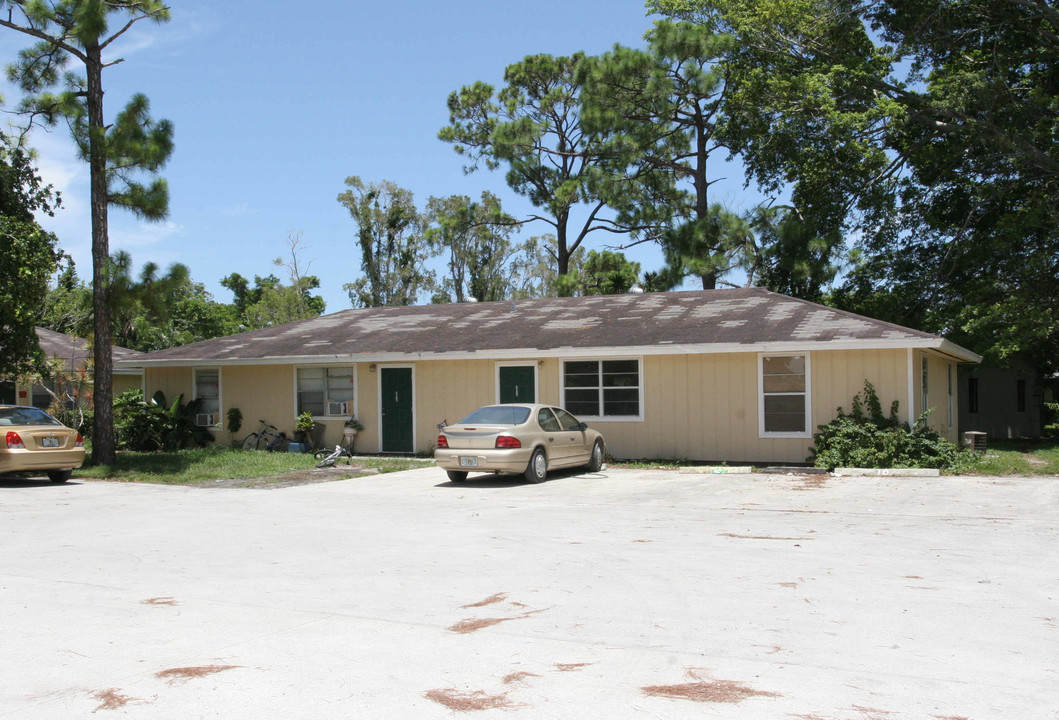 3820 Dale Rd in West Palm Beach, FL - Building Photo